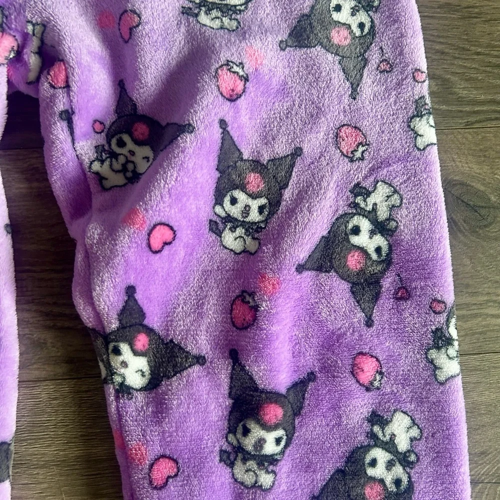 Sanrio Purple Plush Pajama Pants with Character Motif - Picture 2 of 2